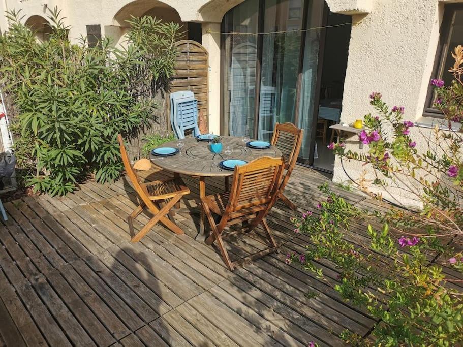 Appartement La Tranquillite, 2Mn A Pieds Mer Фрежюс Экстерьер фото